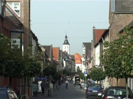 Xanten : Marsstraße, Evangelische Kirche im Hintergrund